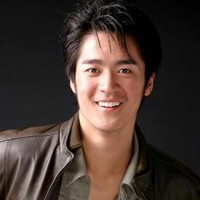 尚于博跳楼自杀引深思 艺人都配心理医生
